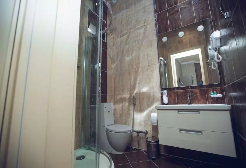 هتل Goy Gol Lake Resort