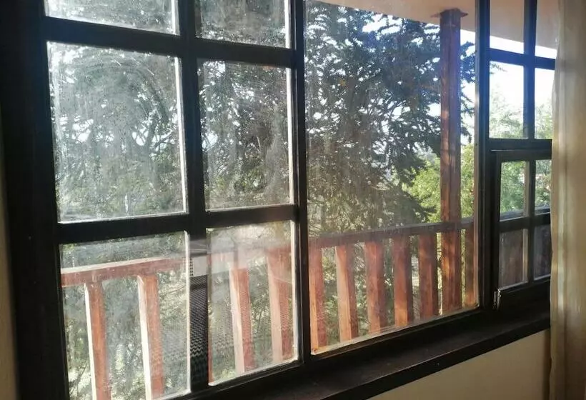 Hotelli Hostería El Tisaleño