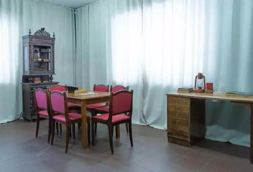 Hotel Igrastoria