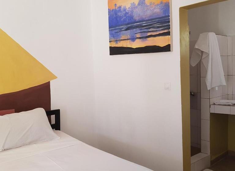 هتل Le Petit Quartier Chez Amanthia