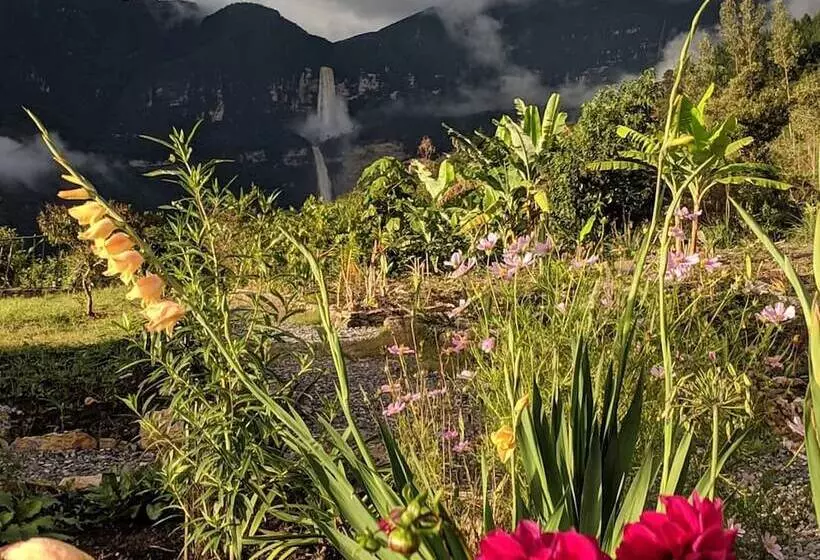 ホテル Mamaq Tambo Lodge