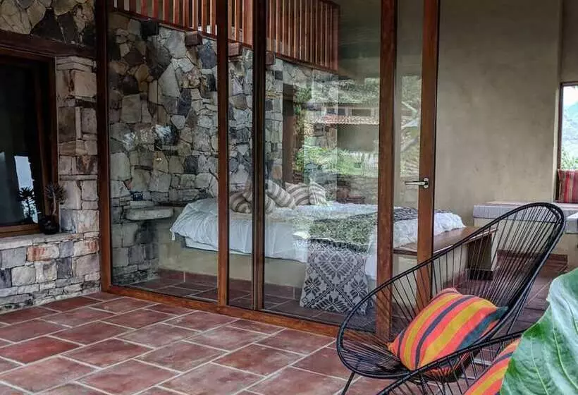 ホテル Mamaq Tambo Lodge