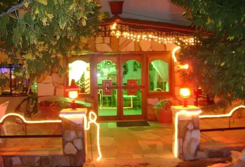 هتل Mon Refuge Auberge