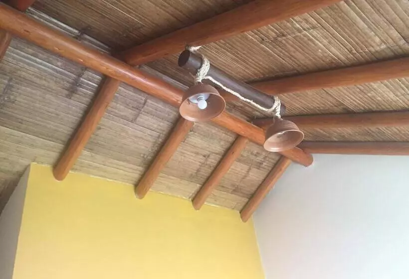 Hotelli Sol De Piedra Papallacta