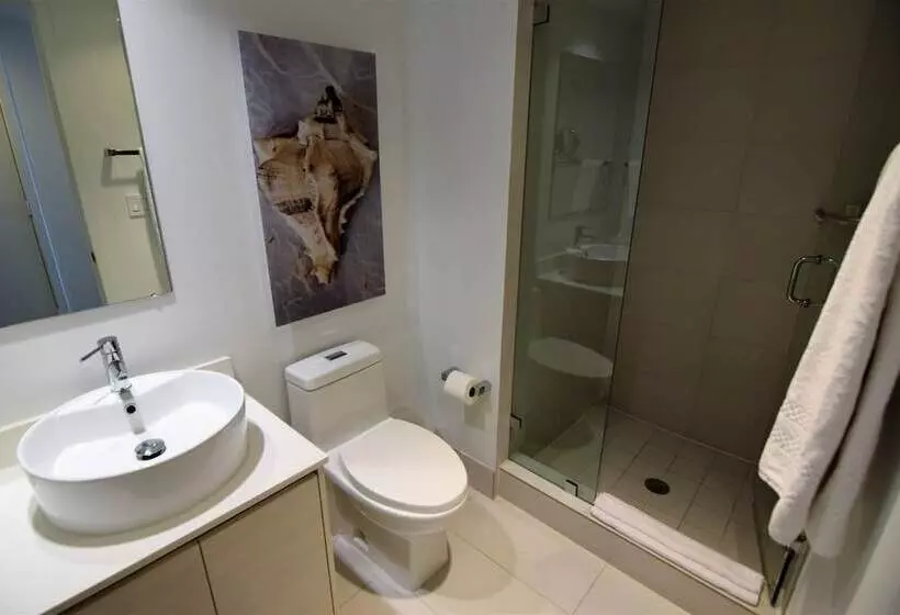 Hotelli Stuning Ocean View 3 Bed 3 Bath Across The Beach @ Beachwalk