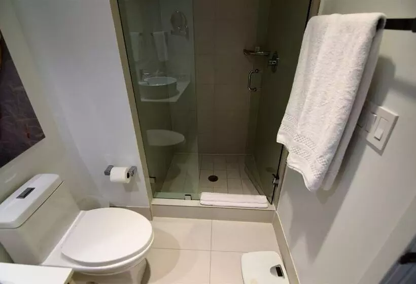 Hotelli Stuning Ocean View 3 Bed 3 Bath Across The Beach @ Beachwalk