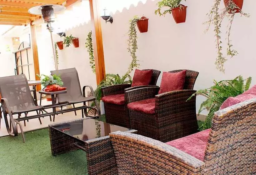 Hotelli Tababela Land