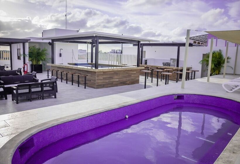 הוסטל Nomads Party