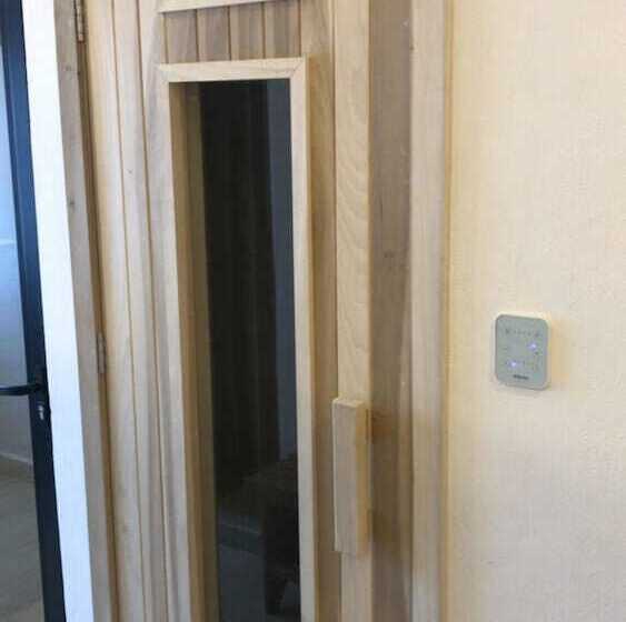 הוסטל Nomads Party