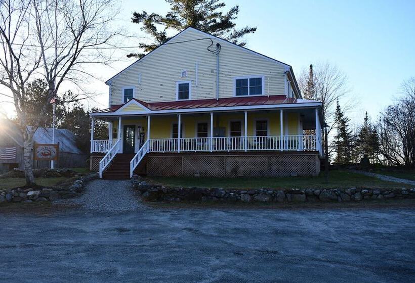 펜션 Brook Road Inn