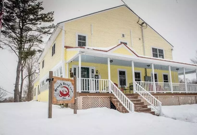 Majatalo Brook Road Inn