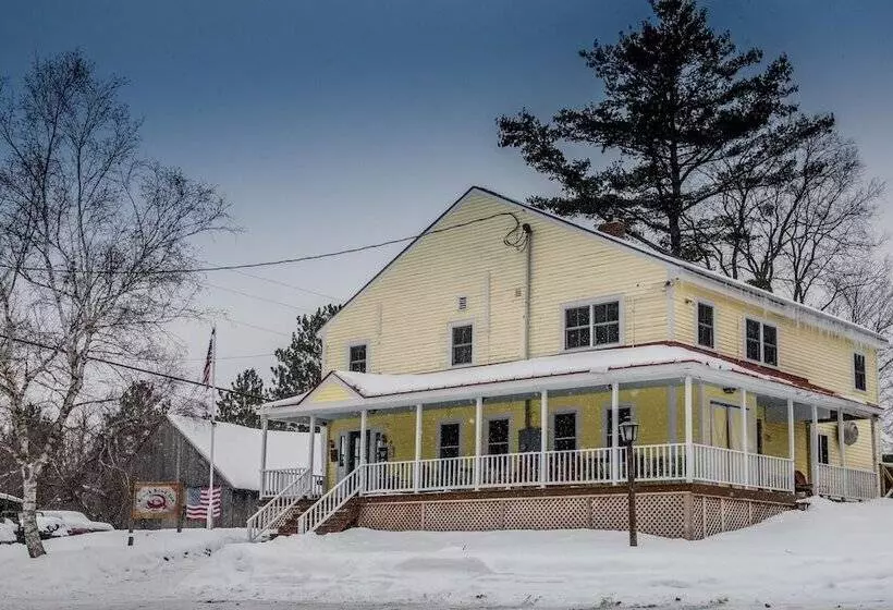 Majatalo Brook Road Inn