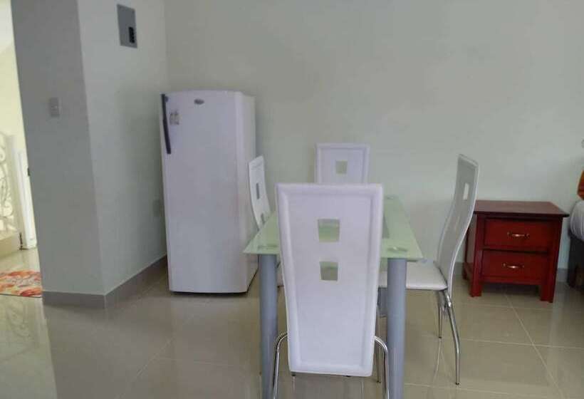 پانسیون Edificio Cinda Foundation