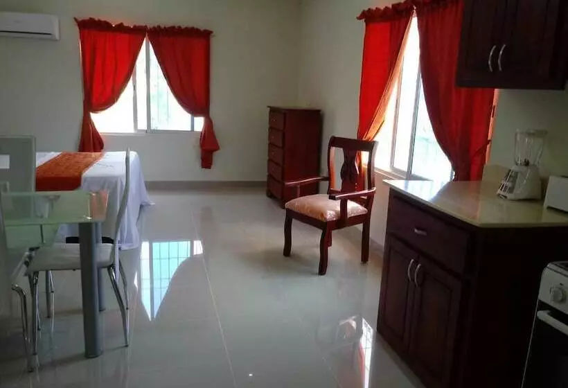 Majatalo Edificio Cinda Foundation