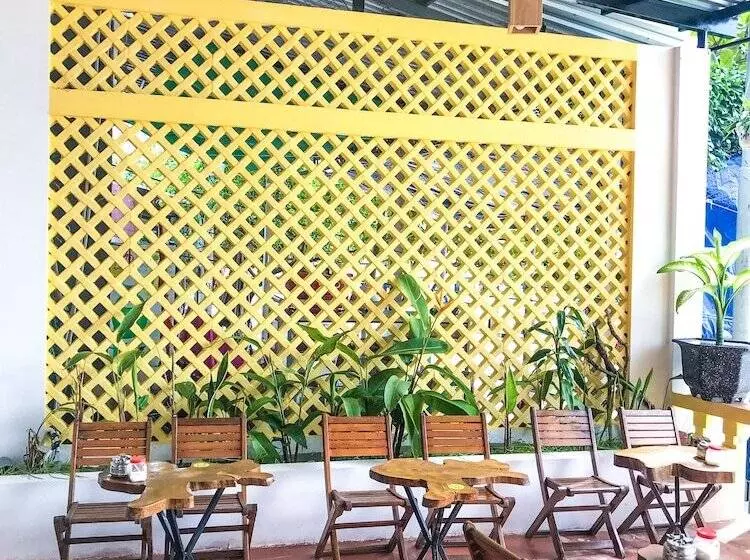 پانسیون Sunbay Homestay
