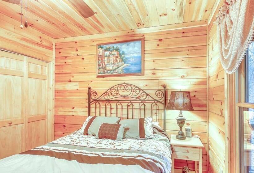 The Bella Rose Retreat