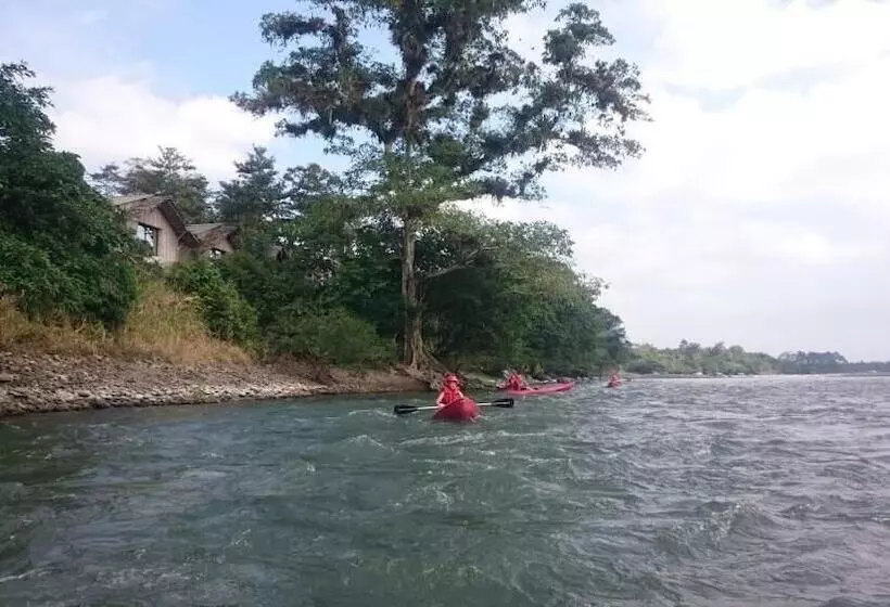 ユースホステル Hosteria Piedra De Vapor