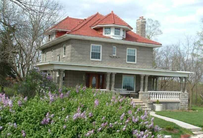 Bed and Breakfast Prairie Creek Inn