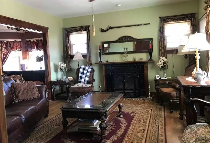 Aamiaismajoitus (B&B) Prairie Creek Inn