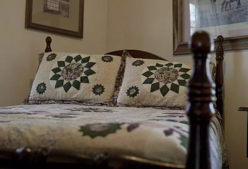 Aamiaismajoitus (B&B) Prairie Creek Inn