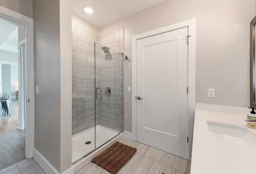 Heaven In Charlotte Furnished Apartments