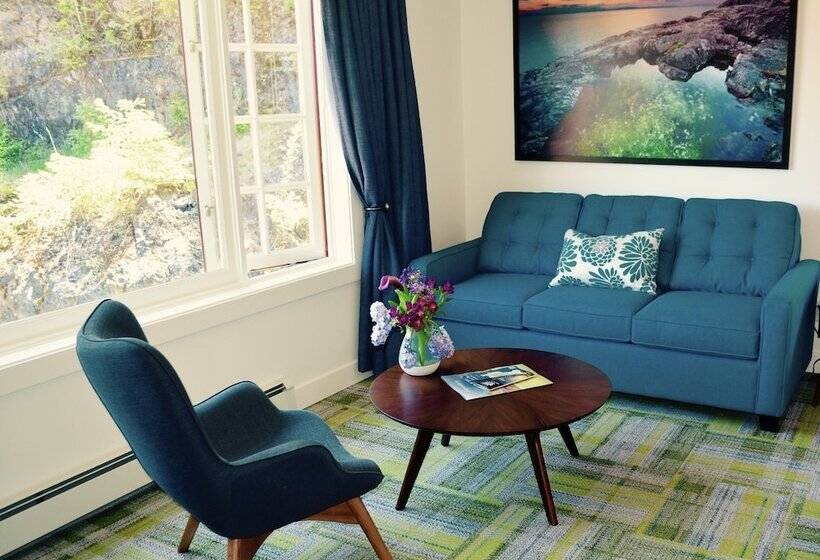 Hotel Artisan Suites On Bowen