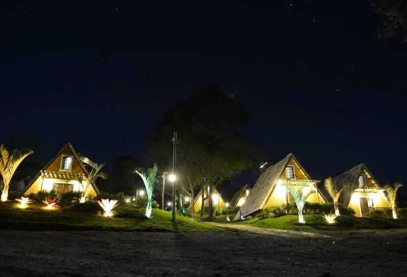 Отель Chalés Quinta Do Cedro