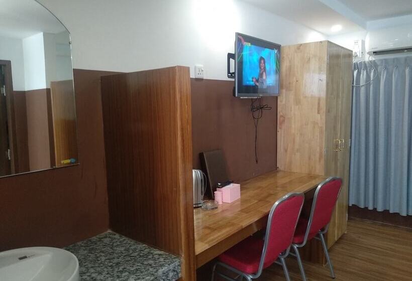 هتل Grand Diamond Guest House