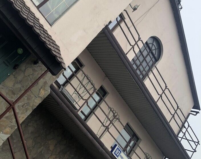 בית מלון כפרי Mozhayskiy