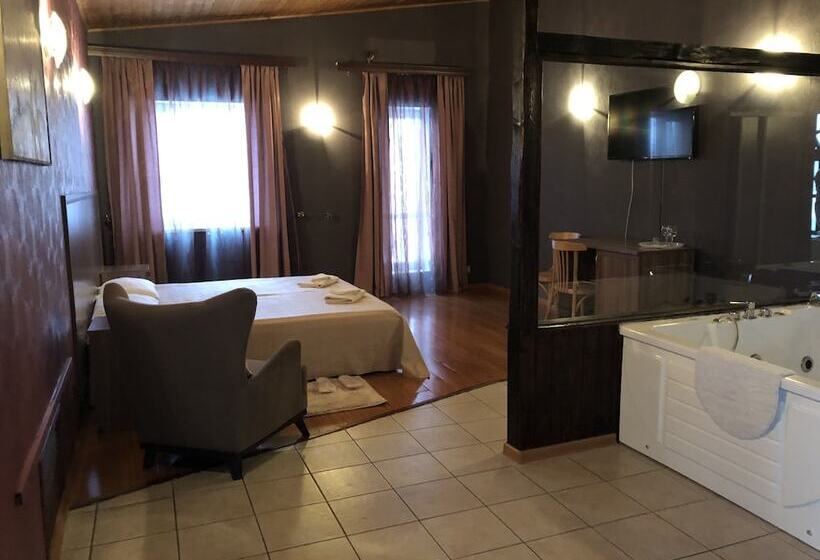 בית מלון כפרי Mozhayskiy