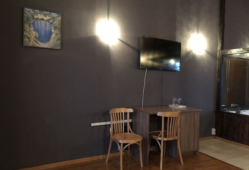 בית מלון כפרי Mozhayskiy