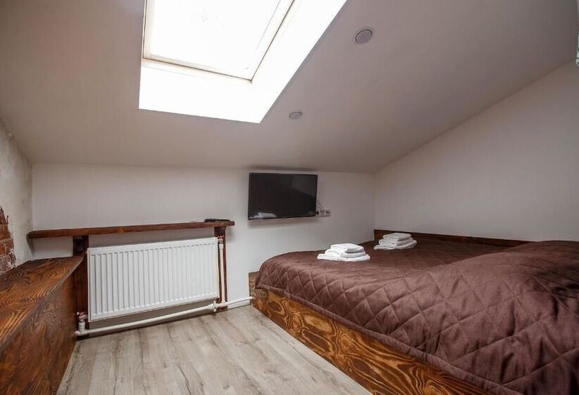 בית מלון כפרי Nadezhda