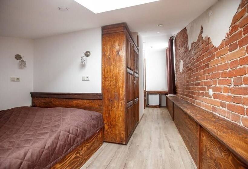 בית מלון כפרי Nadezhda