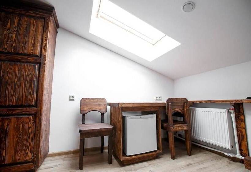 בית מלון כפרי Nadezhda