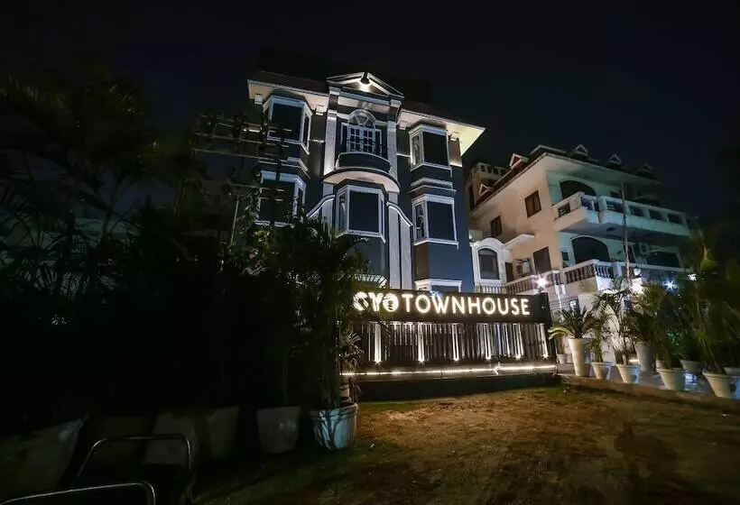 هتل Oyo Townhouse 062 Cyber City