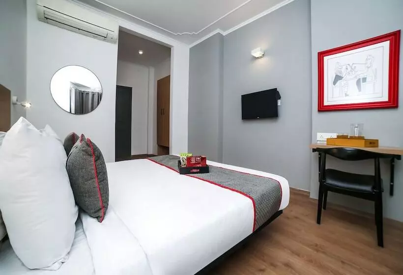 هتل Oyo Townhouse 062 Cyber City