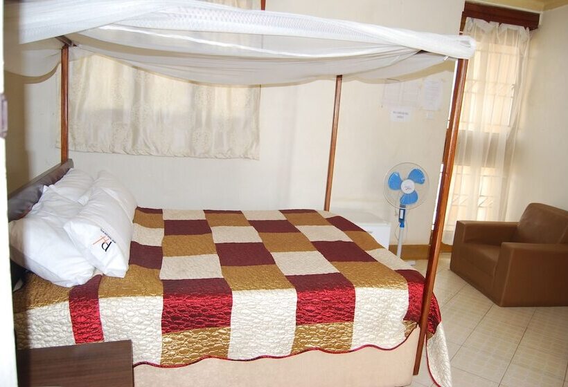 هتل Pride Travellers