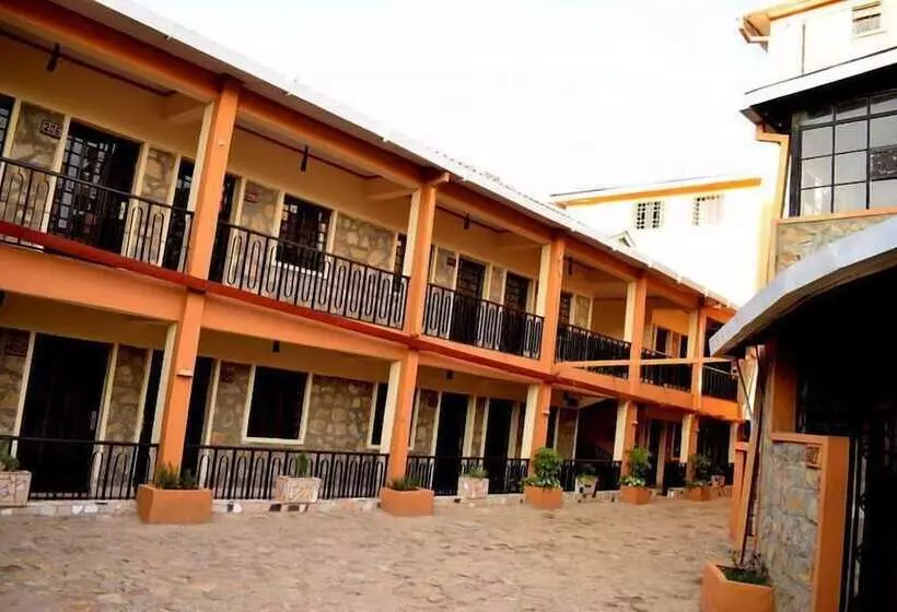Kibar Mos Hotel And Lodges