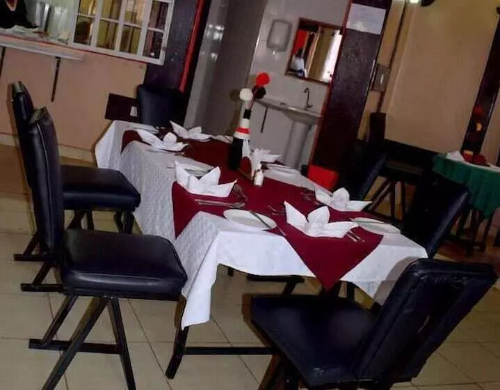 Kibar Mos Hotel And Lodges