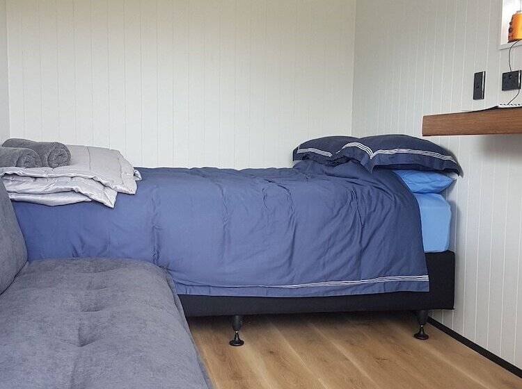 Lake Stella Mountain Huts