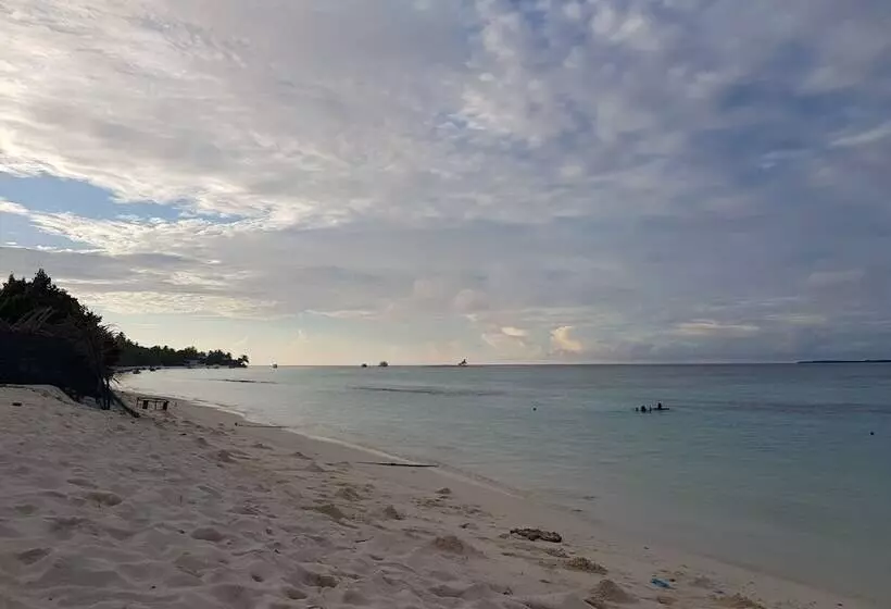 پانسیون Casa Enjoy Maldives