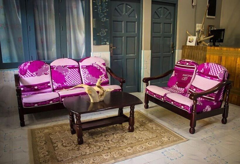 پانسیون Casa Enjoy Maldives