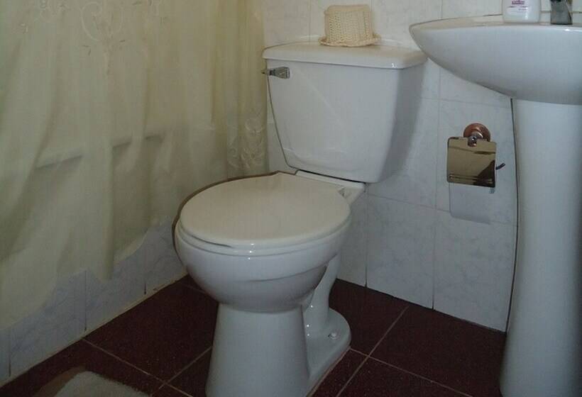 Пансион Hospedaje Corina