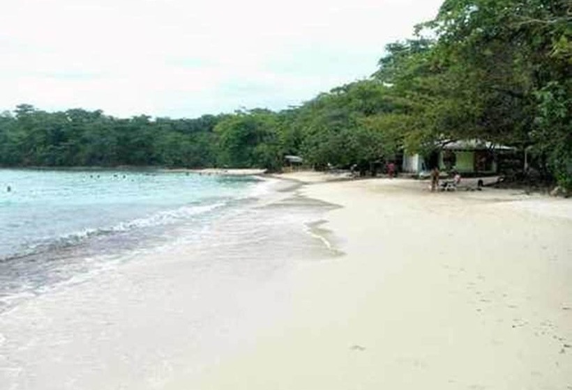 پانسیون The Blue Lagoon Hostel & Private Rooms