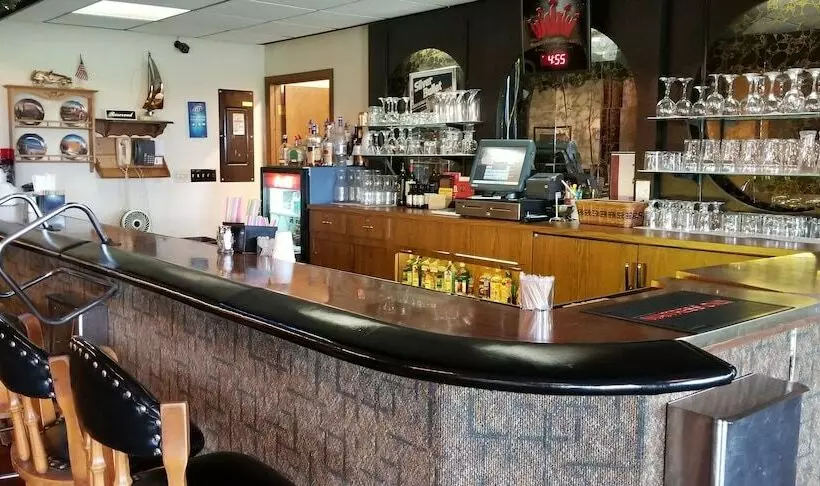 Alexander House Motel