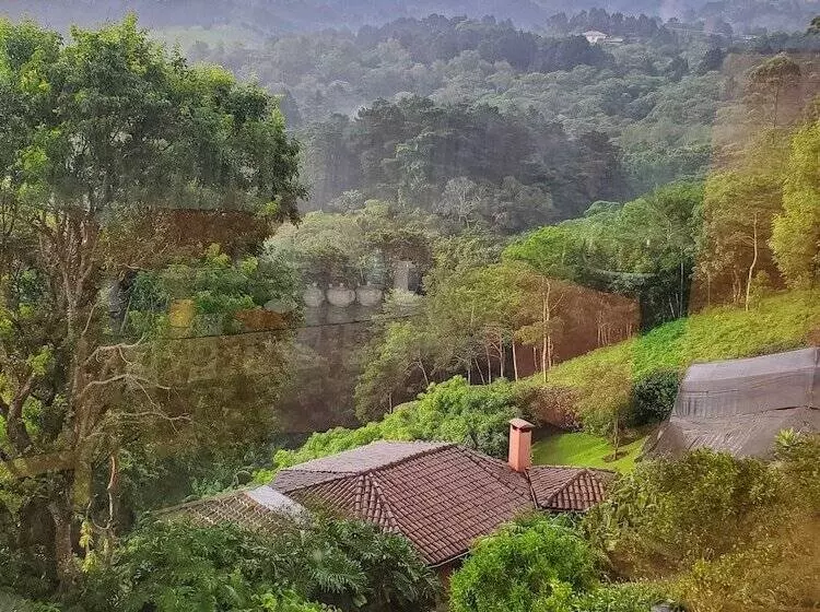 Aamiaismajoitus (B&B) Finca Paraiso Mountain Retreat