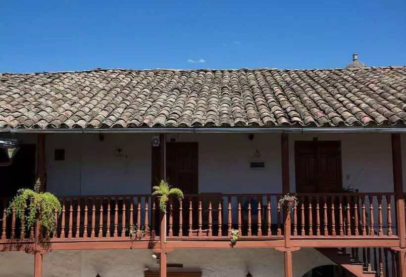Hospedaje Los Jazmines   Hostel