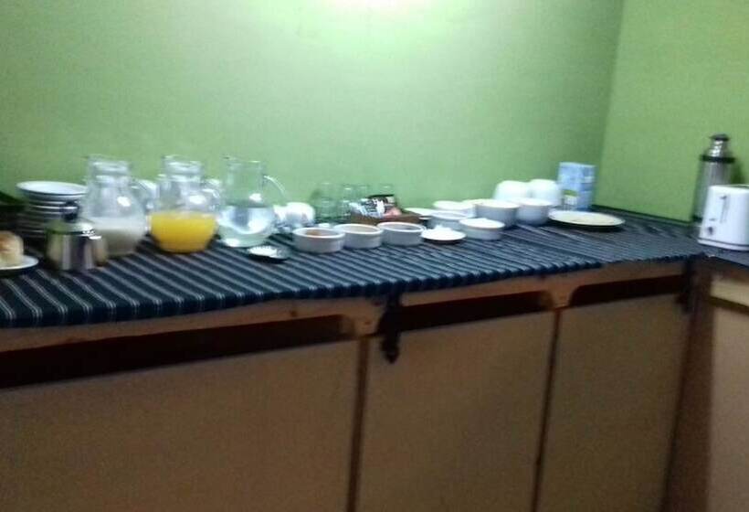 Hospedaje Norte Calafate   Hostel