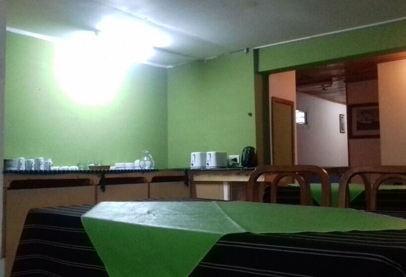 Hospedaje Norte Calafate   Hostel