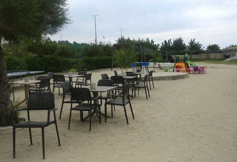 פונדק Club Torre Marino